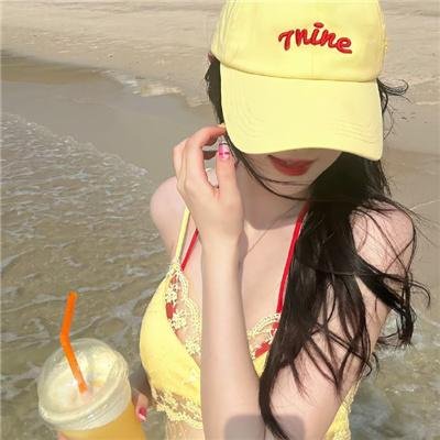 莫妮卡海报