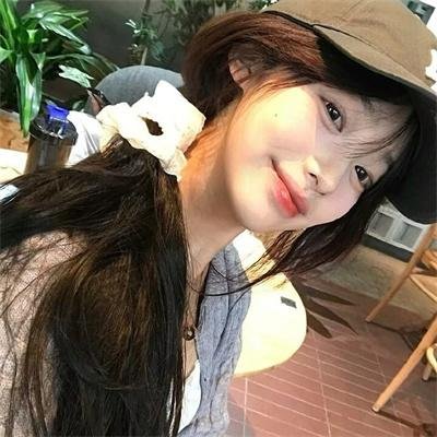 俏女小神探海报